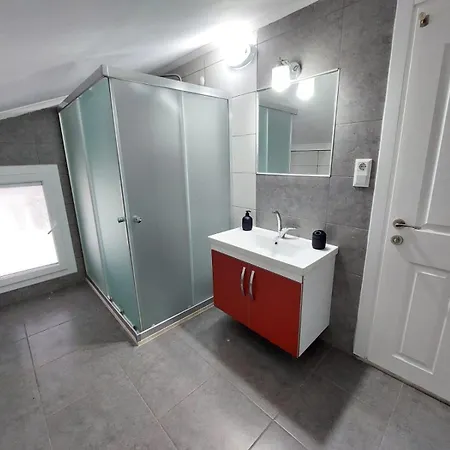 Villa Erya-1 *